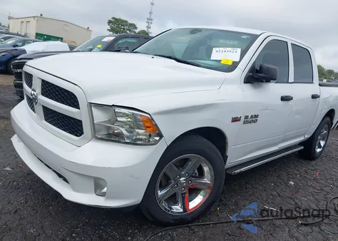 2015 Ram 1500 Express из США, поврежденный, VIN 1C6RR6KT1FS554255